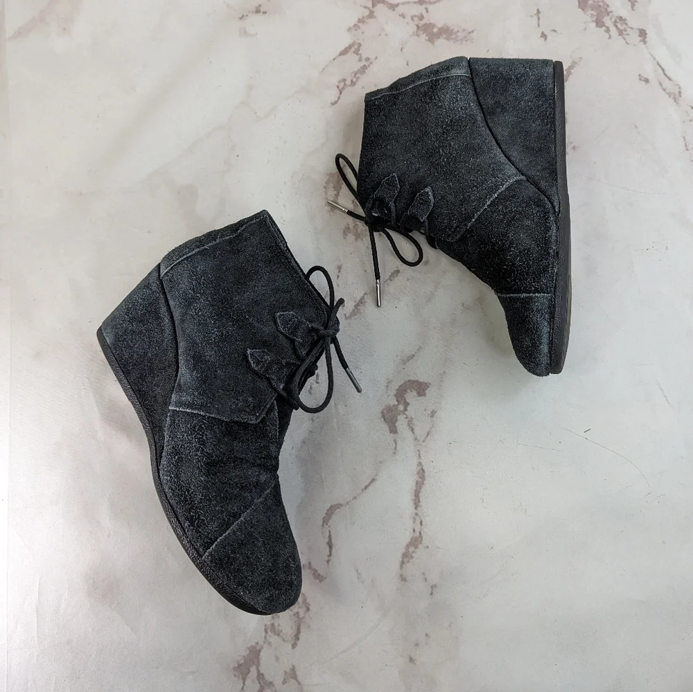 Toms Wedge Bootie Womens 10 41 Desert Suede Leather Black Flannel Lined